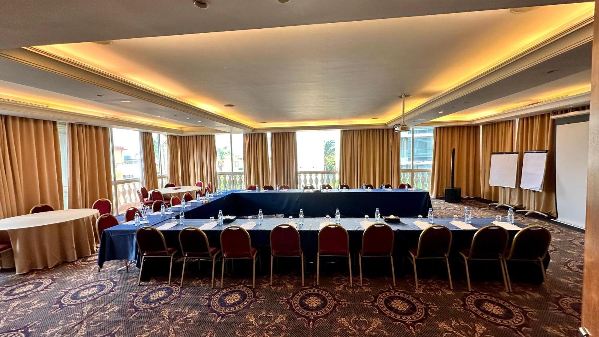 Padova Hotel Beirut Bagian luar foto