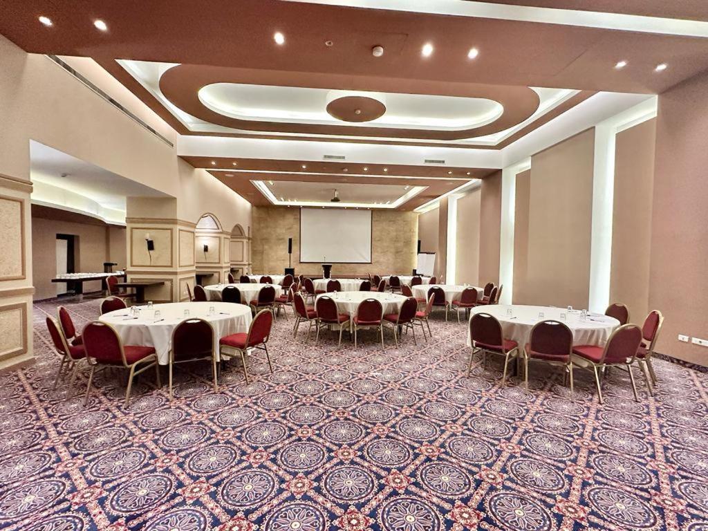 Padova Hotel Beirut Bagian luar foto