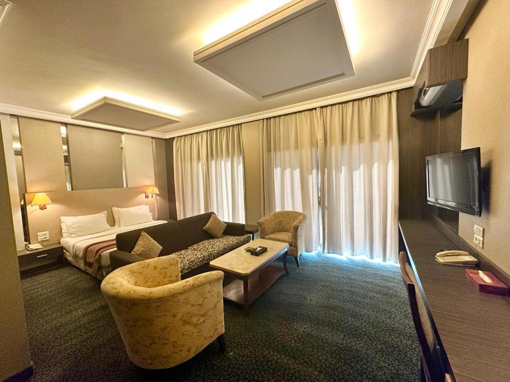 Padova Hotel Beirut Bagian luar foto