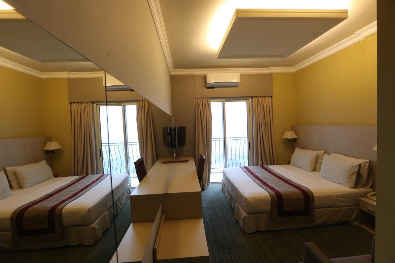 Padova Hotel Beirut Bagian luar foto